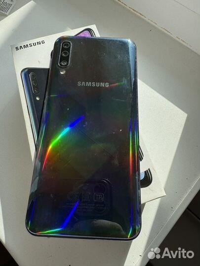 Samsung Galaxy A50, 4/64 ГБ