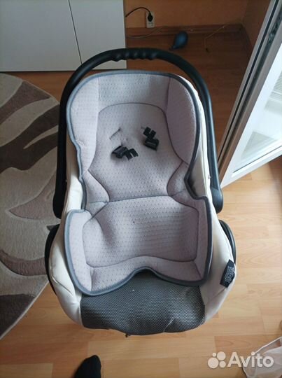 Коляска zippy 3 в 1