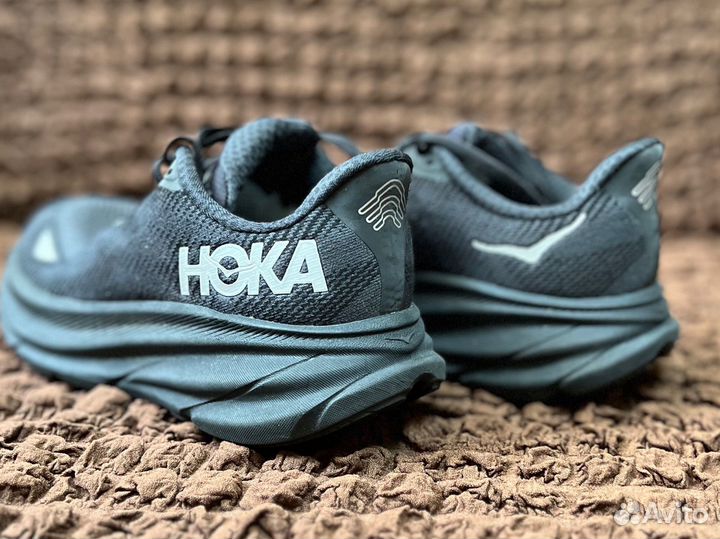 Беговые кроссовки Hoka One One Clifton 9 GTX