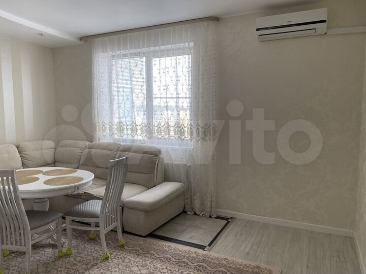 3-к. квартира, 130 м², 10/17 эт.