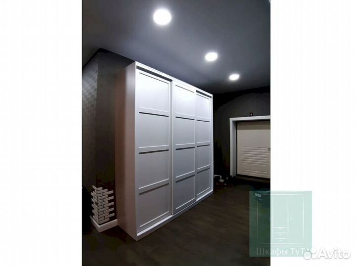 Стенка в гостиную