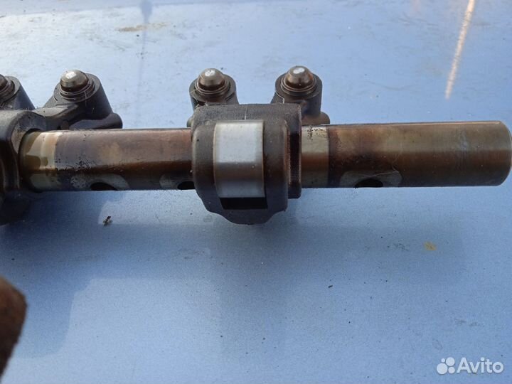 Рокера на выпуск Mitsubishi lancer 9