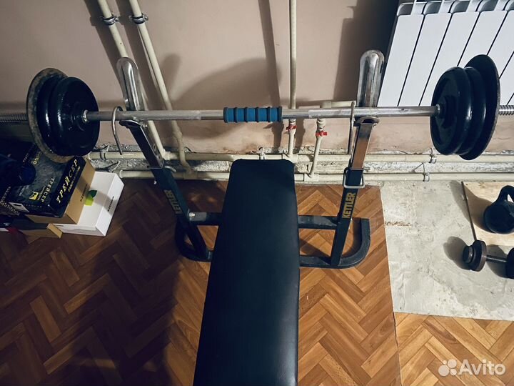 Скамья для жима со штангой
