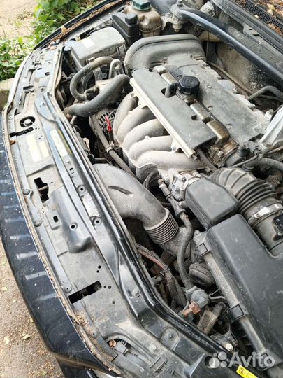 Автомобили на запчасти Volvo s60