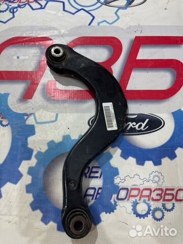 Рычаг подвески верхний задний левый Skoda Octavia