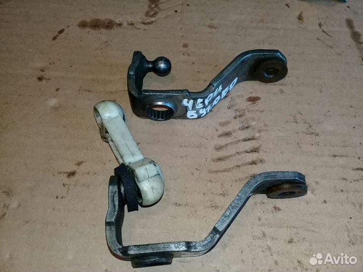 Рычаг выбора передач Chery Amulet A15