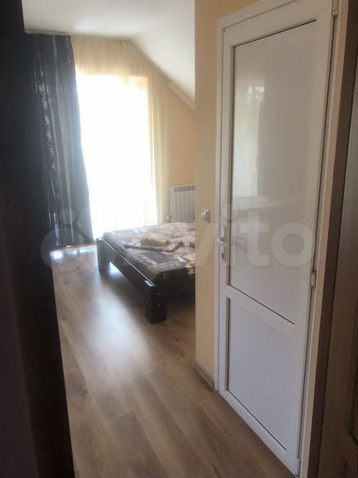 Комната 20 м², 1/3 эт.