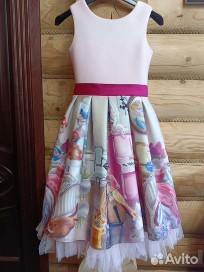Платье праздничное для девочки рост 134 - 140 см