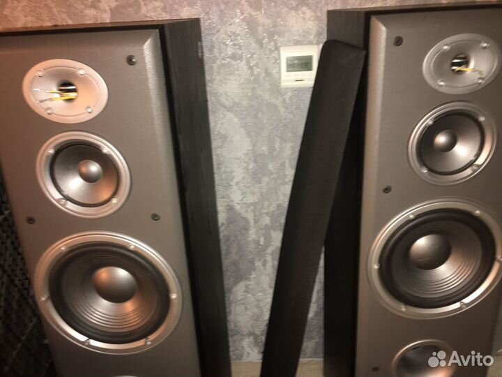 Колонка jbl e60