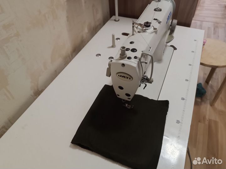 Промышленая швейная машина