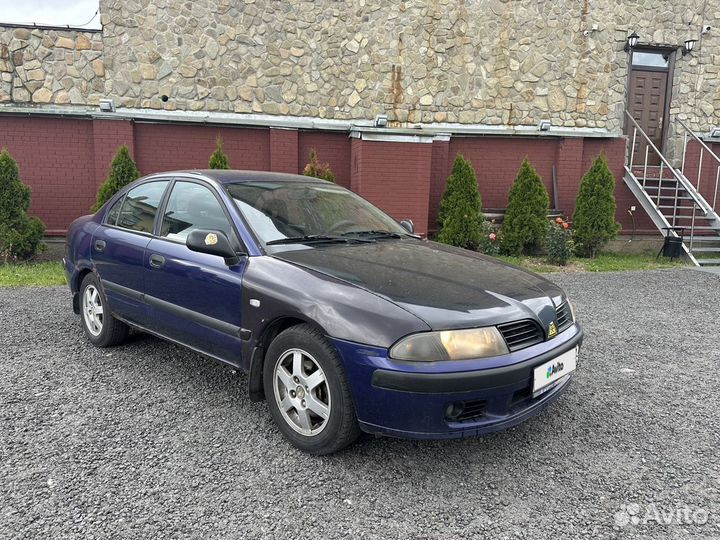 Mitsubishi Carisma 1.6 МТ, 2003, 290 000 км