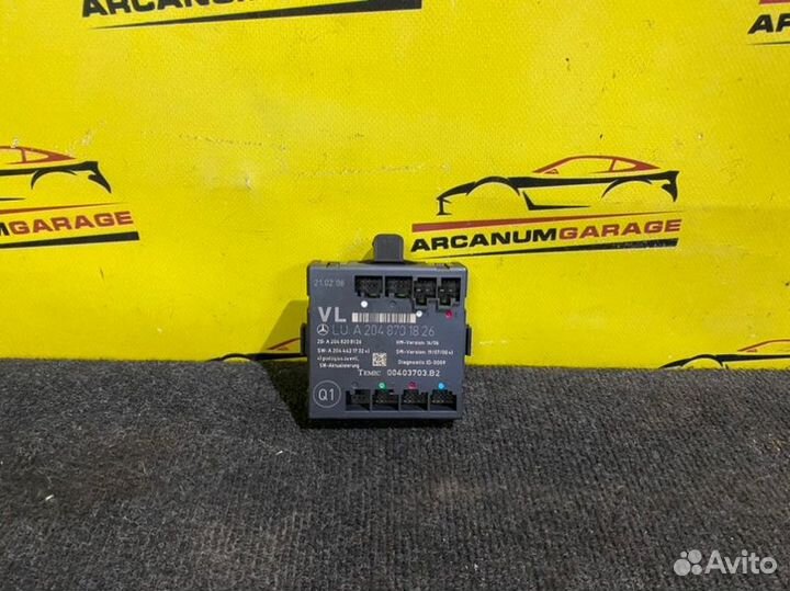 Блок управления двери передний левый Mercedes 204