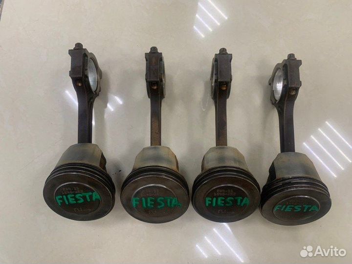 Поршень с шатуном Ford Fiesta CB1 spja 2009