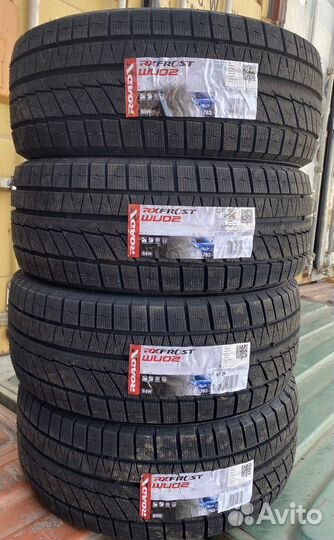 RoadX RX Frost WU02 235/45 R18 97H