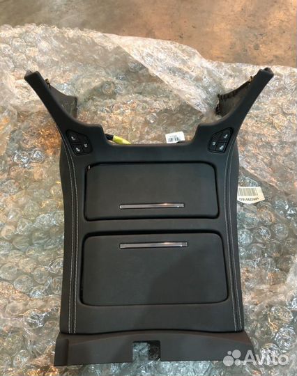 Подстаканник в сборе / Центральная консоль GM 2348