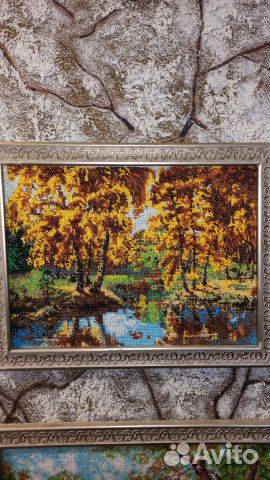 Картина бисерной вышивкой в рамке