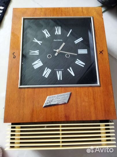 Антикварные часы Янтарь с боем (очз)