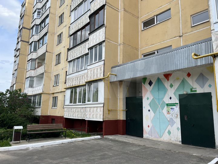 2-к. квартира, 70,4 м², 6/9 эт.