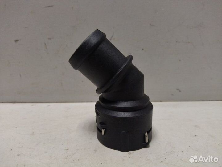 Фланец системы охлаждения Audi A3 8P1 2003-2013