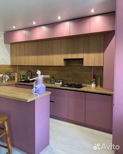 Кухня новая