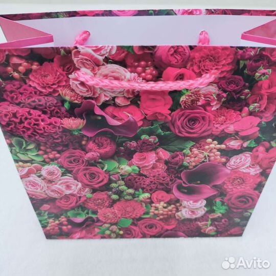 Подарочные пакеты