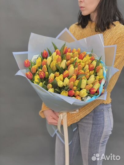 Букет 101 Тюльпан в матовой бумаге