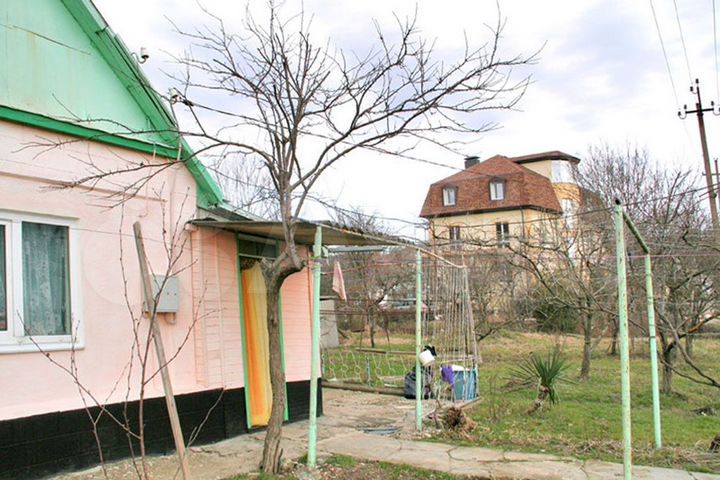 Дом 49 м² на участке 5,6 сот.