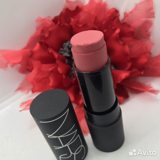 Помада Румяна Нарс Laos