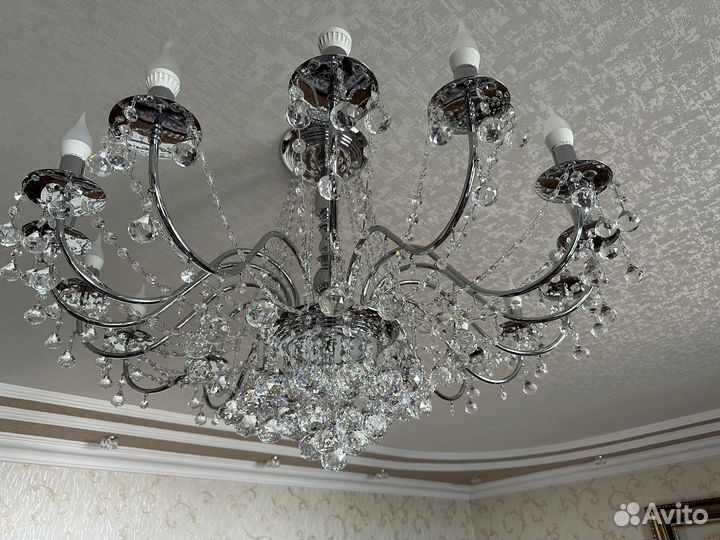 Люстра 16 рожковая