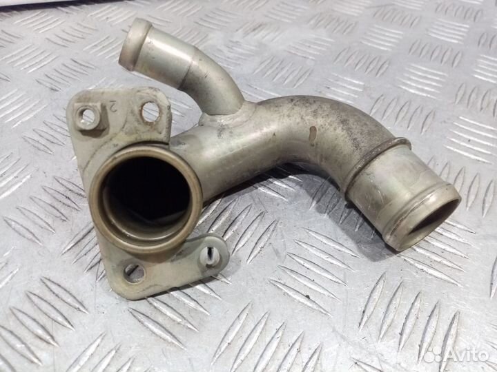 Б/У Трубка системы охлаждения#001