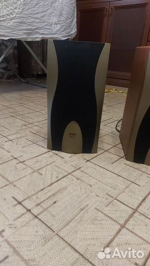Продаю колонки Sven 676, 2x18