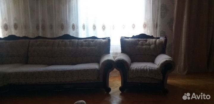 Угловой диван с креслом