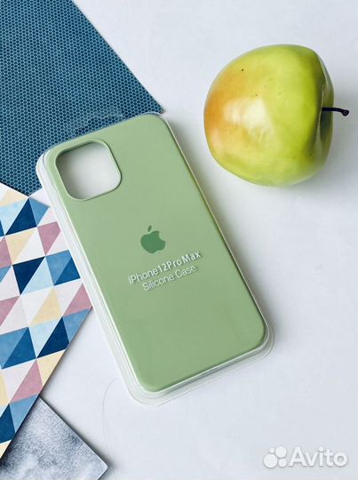 Чехол на iPhone 12 Pro Max