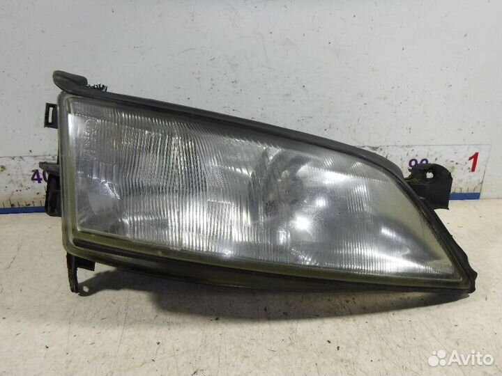 Фара правая Opel Vectra B