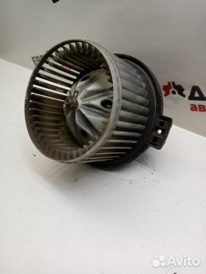 Мотор печки Geely Mk Cross хетчбек 1.5 MR479QA