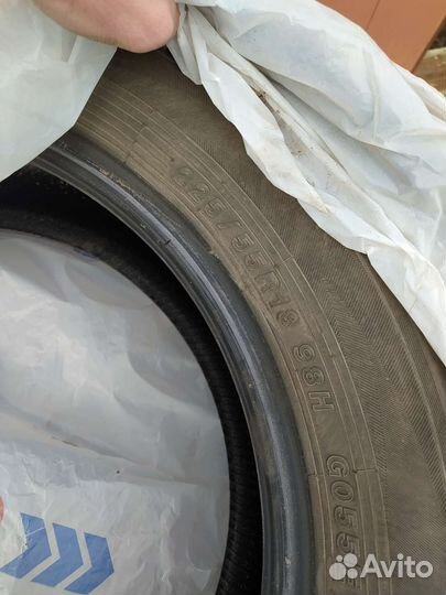 Yokohama Geolandar SUV G055 225/55 R18