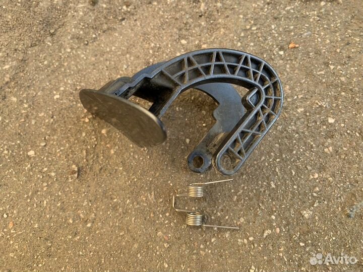 Крышка форсунки омывателя фары X204 (после 2011)