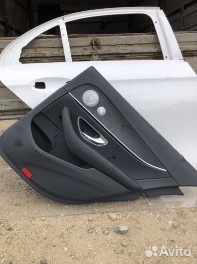 Двери на мерсе W213