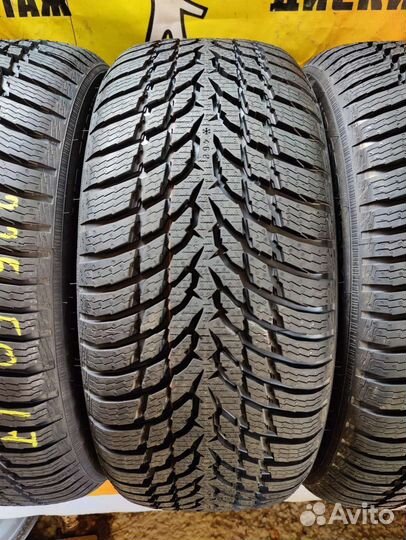 Nokian Tyres WR Snowproof 225/50 R17 98H