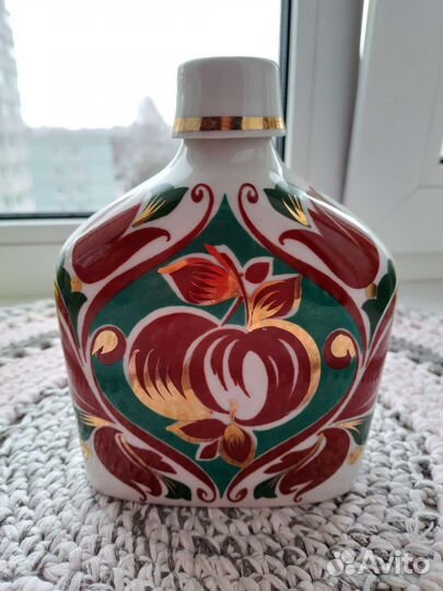 Штоф или бутылка фарфор Вербилки,Яблоко СССР