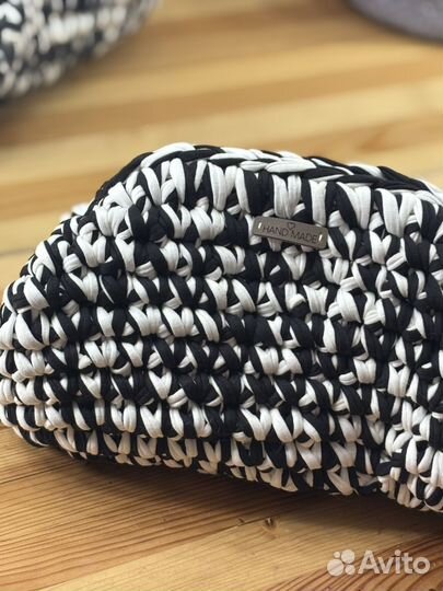 Косметичка вязаная