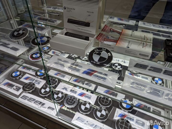 Эмблема шильдик на любой автомобиль