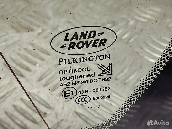 Стекло кузовное глухое заднее левое Land rover Range rover sport 2005-2012