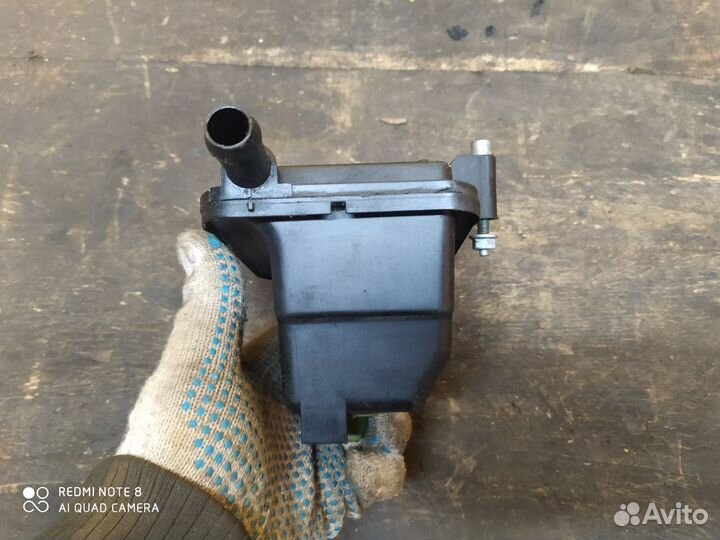 Бачок гур Skoda Octavia A4