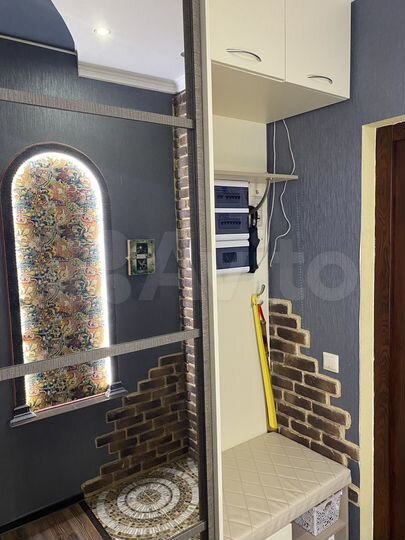 2-к. квартира, 71 м², 3/6 эт.