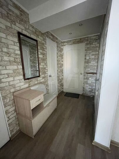 2-к. квартира, 63 м², 5/5 эт.