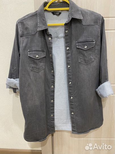Джинсовая рубашка