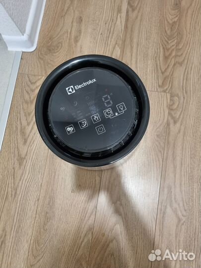 Electrolux ehaw-9010D mini Мойка воздуха