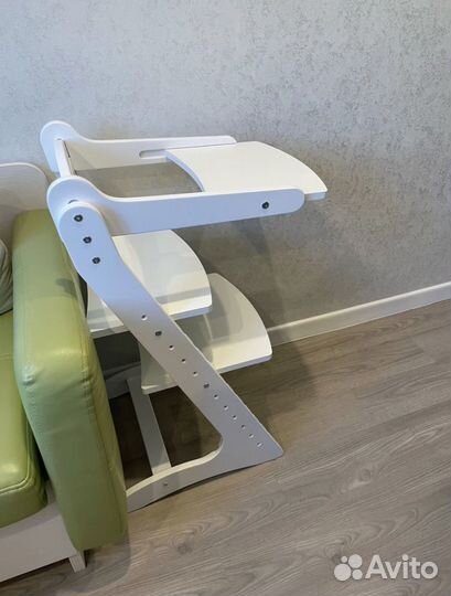 Столик к растущиму стулу