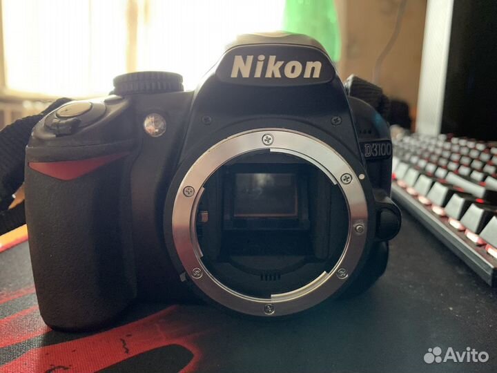 Nikon d3100